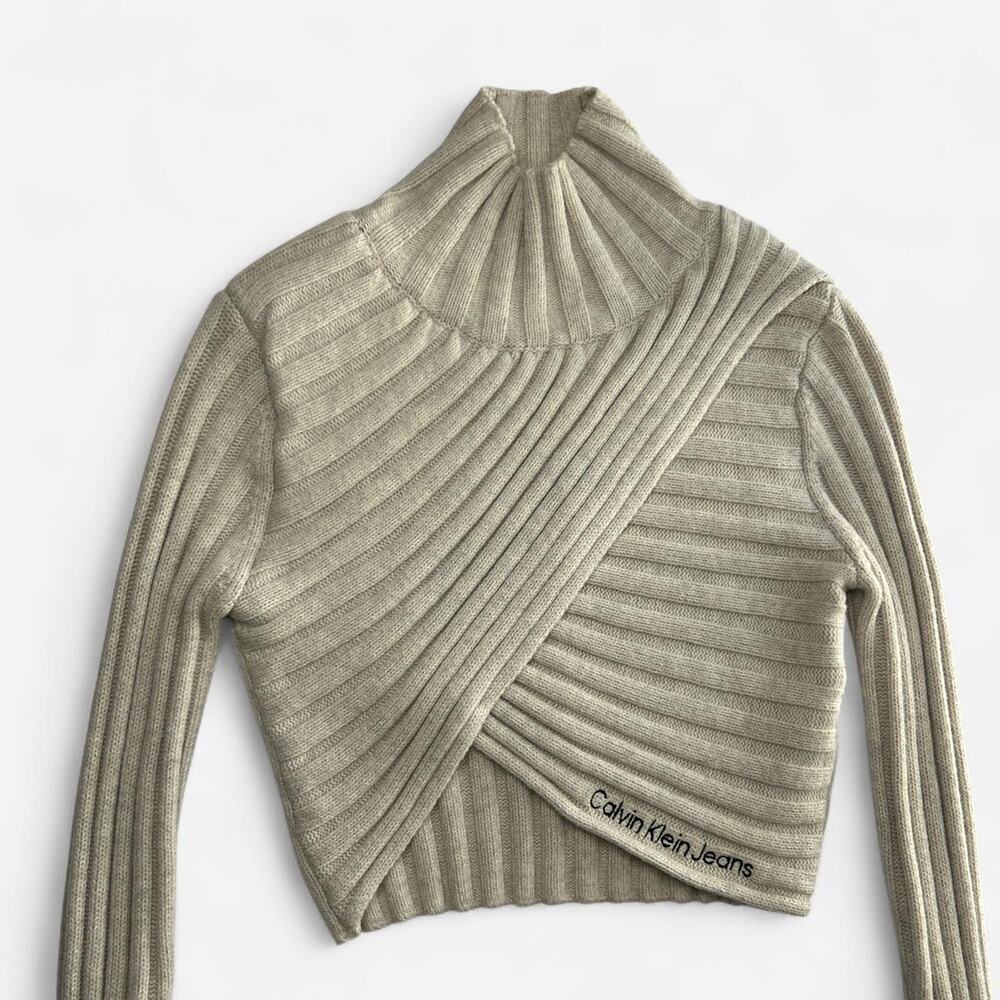 Calvin Klein Jeans Ribbed Cropped Turtleneck Sweater in Light Beige - Picture 3 of 5